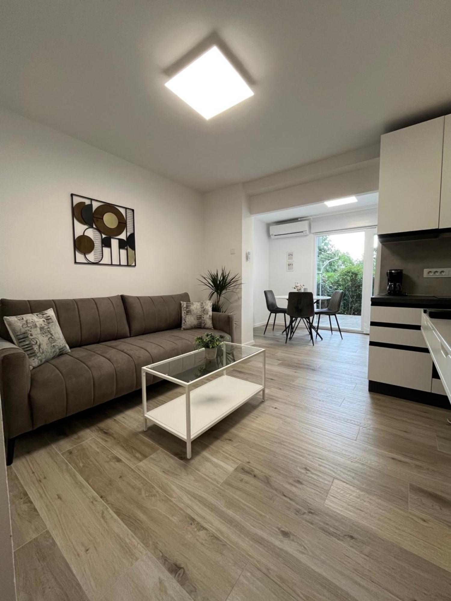Apartment Bivio Rijeka Exteriör bild